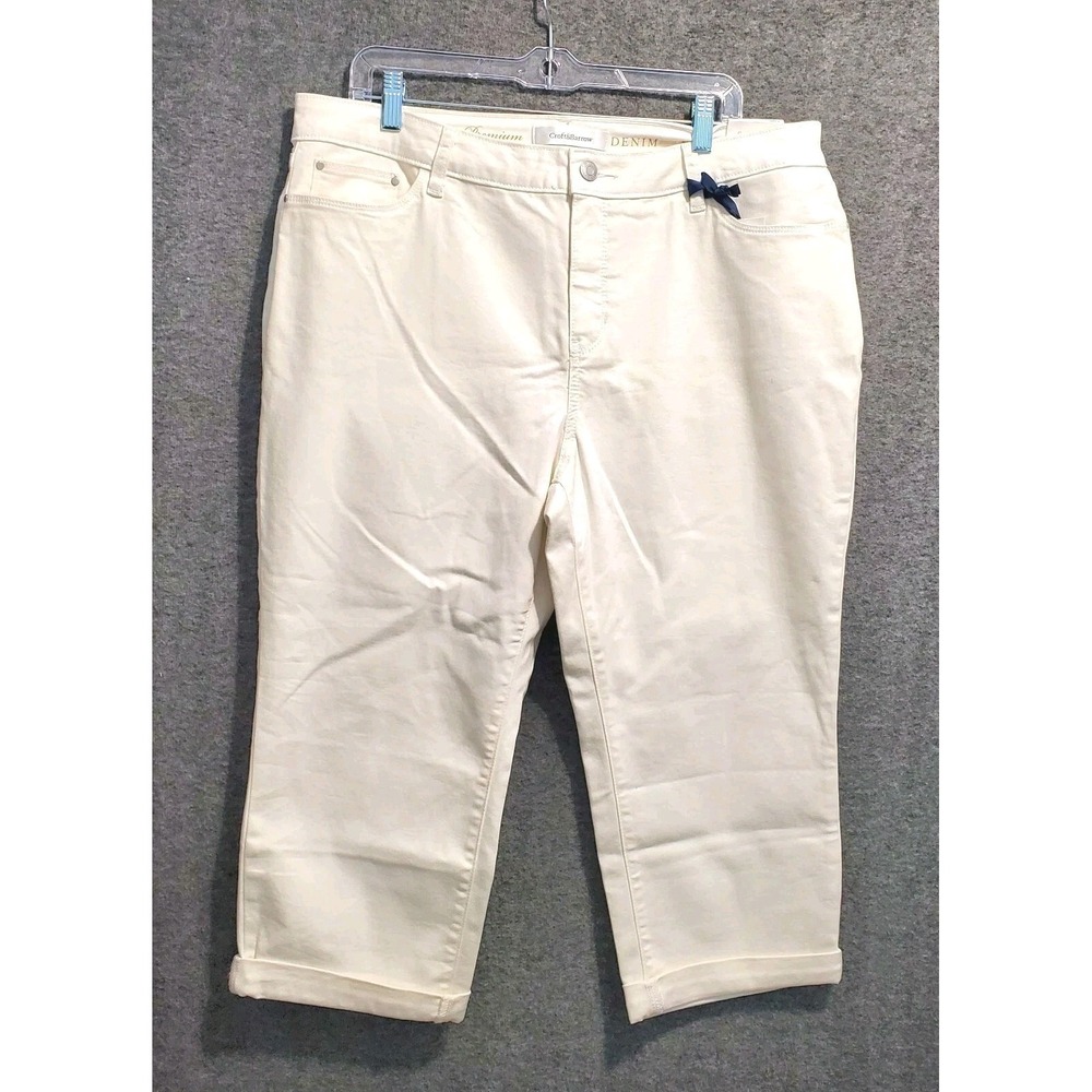 Croft & Barrow Capri Jeans Womens 18 Mid Rise White Denim Premium Stretch NWT